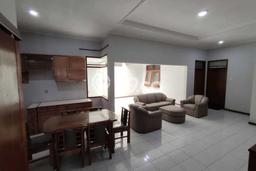 Rumah Cantik Siap Huni Di Batununggal Luas 120m2 Lokasi Strategis Rumah Cantik Siap Huni Di Batununggal Luas 120m2 Lokasi Strategis