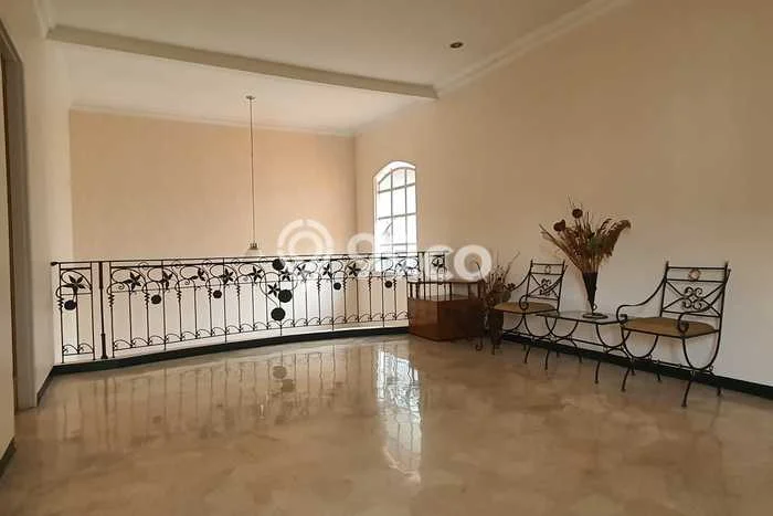 Disewakan Rumah Harga Terjangkau di Buah Batu Bandung dengan 4 KT Disewakan Rumah Harga Terjangkau di Buah Batu Bandung dengan 4 KT