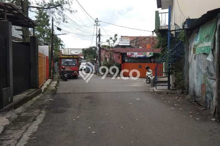 Komersial Disewa di Bandung dengan LB 100m2 Area Komersial Ramai Komersial Disewa di Bandung dengan LB 100m2 Area Komersial Ramai