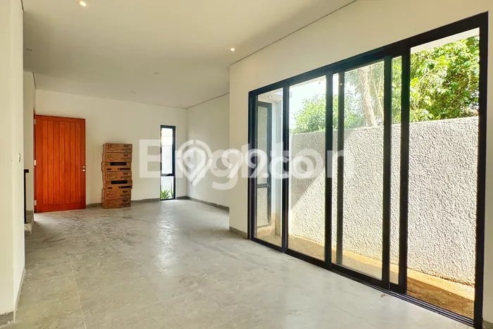 For Sale Hunian Rumah Terawat 4 KT di Dalung, Badung For Sale Hunian Rumah Terawat 4 KT di Dalung, Badung