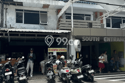Ruko Disewa di Denpasar dengan LB 240m2 Area Komersial Ramai Ruko Disewa di Denpasar dengan LB 240m2 Area Komersial Ramai