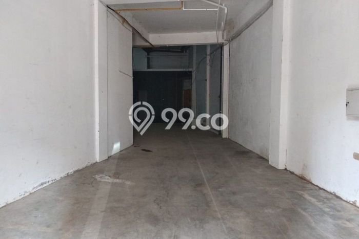 Gudang Lokasi Premium di Semarang Tengah, Luas 350m2m², Disewakan, Area Bisnis Gudang Lokasi Premium di Semarang Tengah, Luas 350m2m², Disewakan, Area Bisnis
