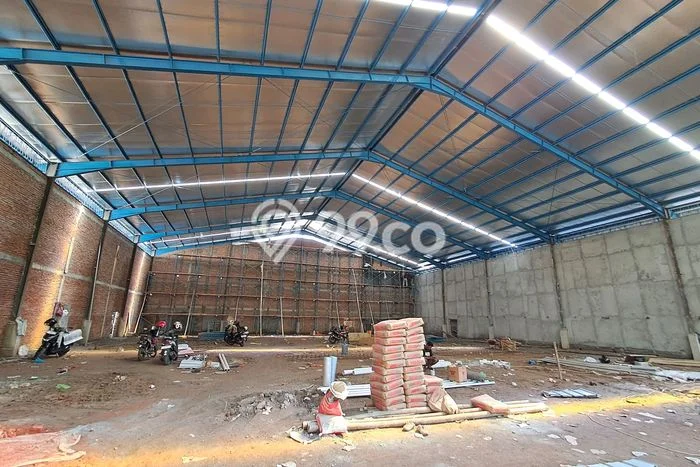 Gudang Komersial Disewakan di Ngaliyan Semarang Luas 946m2 Gudang Komersial Disewakan di Ngaliyan Semarang Luas 946m2