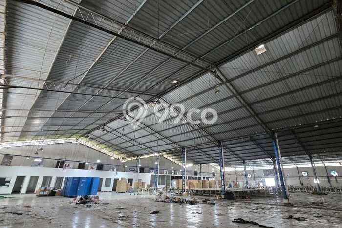 Gudang Disewakan Kawasan Tugu, Luas 3920m2m², Jalan Strategis, Akses Bagus Gudang Disewakan Kawasan Tugu, Luas 3920m2m², Jalan Strategis, Akses Bagus