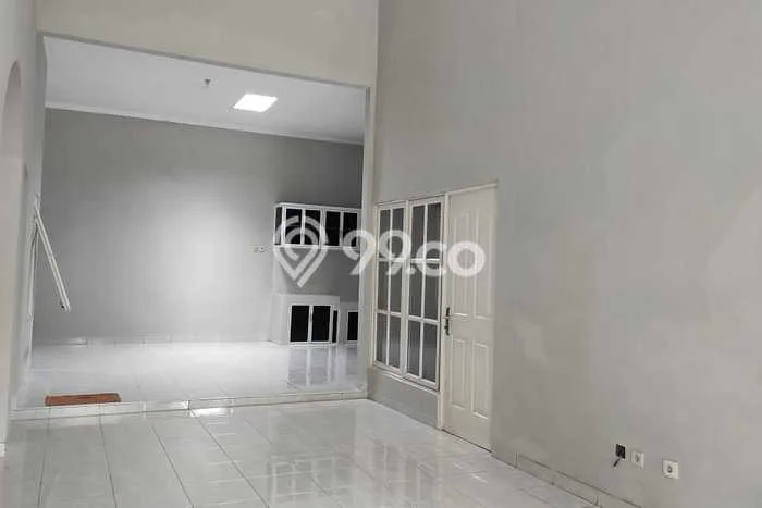 Disewakan! Rumah 3 Kamar Tidur &
2 Kamar Mandi di Graha Padma, Semarang Disewakan! Rumah 3 Kamar Tidur &
2 Kamar Mandi di Graha Padma, Semarang
