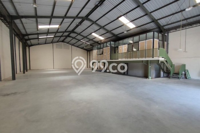 Gudang Dijual di Genuk LT 560m2, LB 400m2 Solusi Investasi Cerdas Gudang Dijual di Genuk LT 560m2, LB 400m2 Solusi Investasi Cerdas