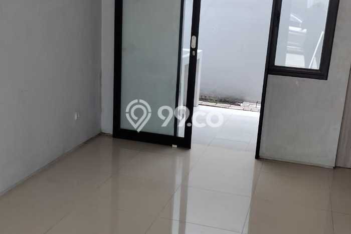 Rumah Strategis Modern Lb 79m2 di Tandes, Surabaya Rumah Strategis Modern Lb 79m2 di Tandes, Surabaya