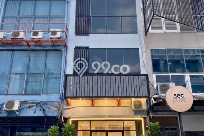 Ruko Paling Dicari LB 252m2 Dijual di Mulyorejo Ruko Paling Dicari LB 252m2 Dijual di Mulyorejo