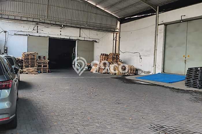 Unit Gudang Dijual di Kenjeran Surabaya Luas Bangunan 1800m2 Unit Gudang Dijual di Kenjeran Surabaya Luas Bangunan 1800m2