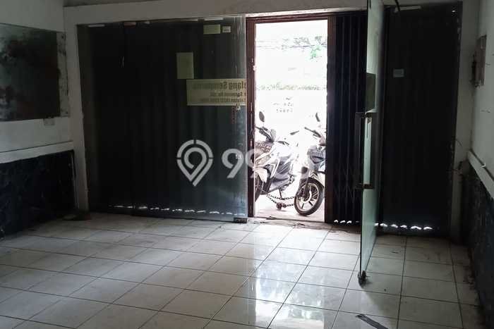 Komersial Dijual di Tebet LT 350m2, LB 330m2 Solusi Investasi Cerdas Komersial Dijual di Tebet LT 350m2, LB 330m2 Solusi Investasi Cerdas
