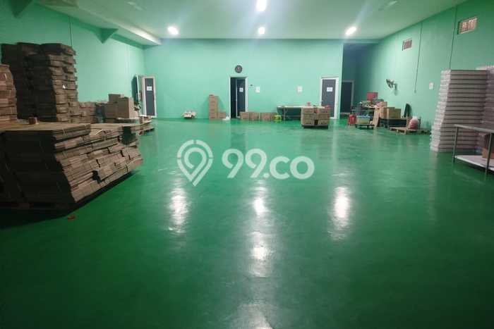 Gudang di Cikulur, Luas 1818m2m², Jalan Utama, Lokasi Strategis Gudang di Cikulur, Luas 1818m2m², Jalan Utama, Lokasi Strategis