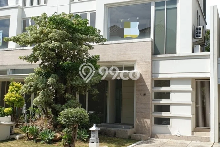 Dijual Rumah Mewah Megah Dengan View Eksklusif di Pakuwon Indah, Surabaya Dijual Rumah Mewah Megah Dengan View Eksklusif di Pakuwon Indah, Surabaya