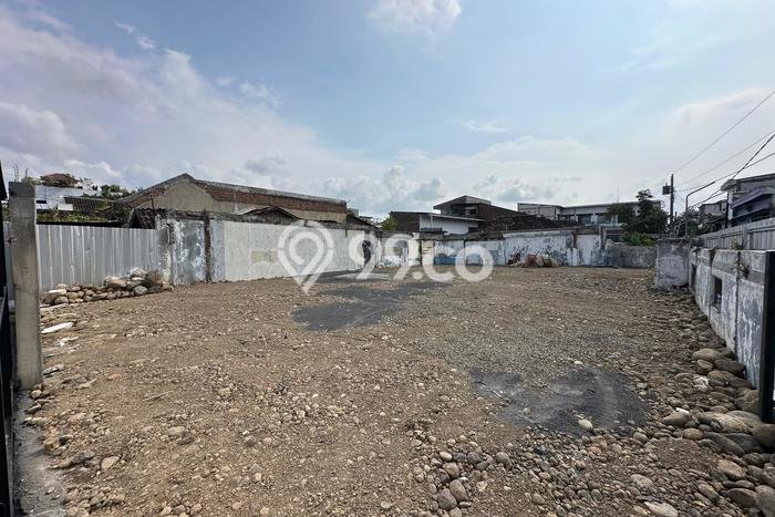 Untuk Dijual Tanah di Semarang, Luas 246m2 SHM Untuk Dijual Tanah di Semarang, Luas 246m2 SHM