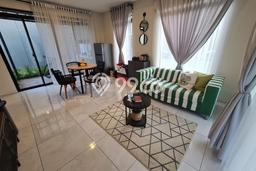 Rumah Strategis dengan Luas Tanah 165m² dan Luas Bangunan 96m² di Kawasan Kota Baru Parahyangan, Bandung Rumah Strategis dengan Luas Tanah 165m² dan Luas Bangunan 96m² di Kawasan Kota Baru Parahyangan, Bandung