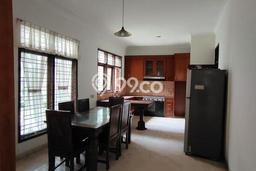 For Sale! Luxury House LT 489m2 Desain Elegan di Setra Indah For Sale! Luxury House LT 489m2 Desain Elegan di Setra Indah