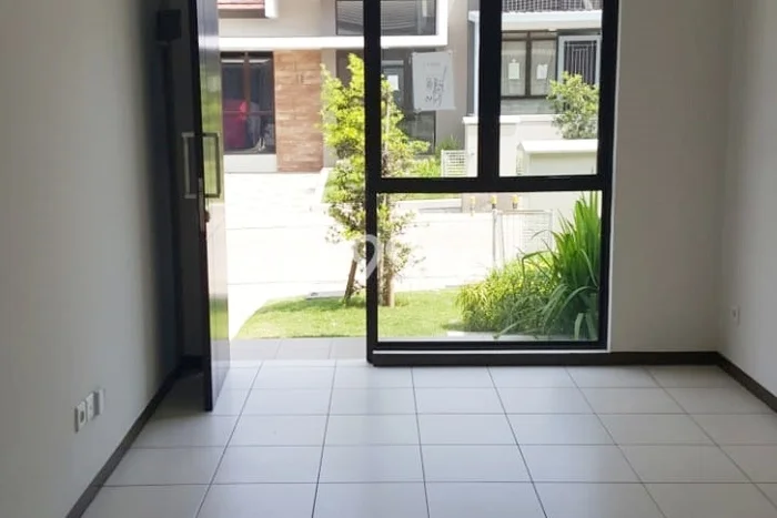 Jarang Ada! Rumah Kontrakan 2 Kamar Nyaman Siap Huni Kota Baru Parahyangan Jarang Ada! Rumah Kontrakan 2 Kamar Nyaman Siap Huni Kota Baru Parahyangan