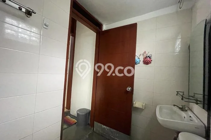 Dijual Cepat Rumah Bagus Siap Huni LB 266m2 di Cimahi Tengah, Cimahi Dijual Cepat Rumah Bagus Siap Huni LB 266m2 di Cimahi Tengah, Cimahi