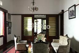 Ready to Use! Luxury House LT 980m2 Desain Elegan di Riau Ready to Use! Luxury House LT 980m2 Desain Elegan di Riau