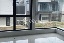 Rumah di , Bandung, Luas 220m2m² LB 151m2m² Rumah di , Bandung, Luas 220m2m² LB 151m2m²