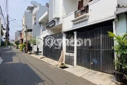Komersial Bagus Dijual LB 150m2 Lokasi Strategis Jakarta Barat Area Cocok untuk Bisnis Komersial Bagus Dijual LB 150m2 Lokasi Strategis Jakarta Barat Area Cocok untuk Bisnis