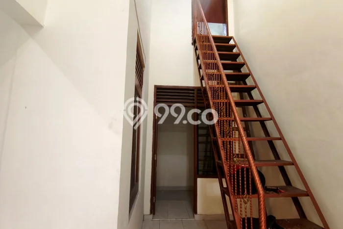 Jarang Ada! Rumah Kontrakan 6 Kamar Nyaman Siap Huni Tanjung Duren Jarang Ada! Rumah Kontrakan 6 Kamar Nyaman Siap Huni Tanjung Duren
