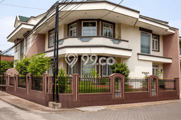 Rumah Elit LB 300m2 Siap Pakai Desain Elegan di Citra Garden, Jakarta Barat Rumah Elit LB 300m2 Siap Pakai Desain Elegan di Citra Garden, Jakarta Barat