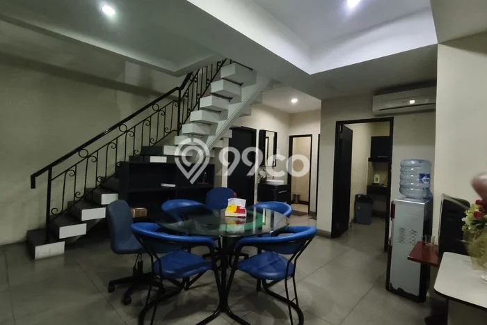 Ruko untuk Disewa di Pusat Jakarta Pusat Luas Bangunan 348m2 Ruko untuk Disewa di Pusat Jakarta Pusat Luas Bangunan 348m2