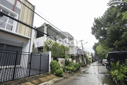 Unit Ruko Dijual di Kelapa Gading Jakarta Utara 135m2 Unit Ruko Dijual di Kelapa Gading Jakarta Utara 135m2
