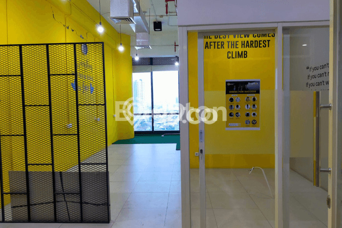 Kantor Bagus Dijual LB 69m2 Lokasi Strategis Surabaya Area Cocok untuk Bisnis Kantor Bagus Dijual LB 69m2 Lokasi Strategis Surabaya Area Cocok untuk Bisnis