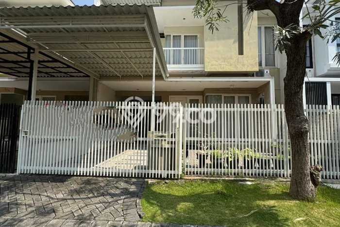 Siap Huni Rumah Mewah 4 Kamar di Wiyung Dekat ke Mana Saja Siap Huni Rumah Mewah 4 Kamar di Wiyung Dekat ke Mana Saja
