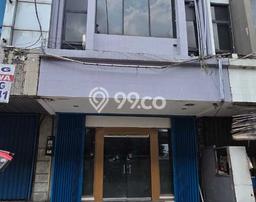 Unit Ruko disewakan di Kelapa Gading Jakarta Utara dengan LT 100m2 / LB 280m2 Unit Ruko disewakan di Kelapa Gading Jakarta Utara dengan LT 100m2 / LB 280m2