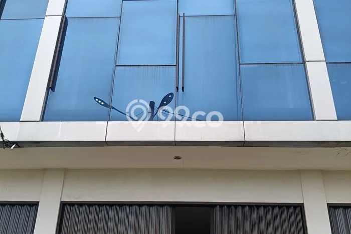 Unit Ruko Dijual di Karawang Timur Karawang Luas Tanah 54m2, Luas Bangunan 150m2 Unit Ruko Dijual di Karawang Timur Karawang Luas Tanah 54m2, Luas Bangunan 150m2