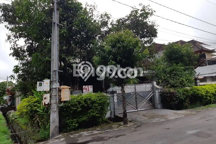 Jual Rumah Mewah Megah Dengan View Eksklusif di Gatot Subroto, Denpasar Jual Rumah Mewah Megah Dengan View Eksklusif di Gatot Subroto, Denpasar