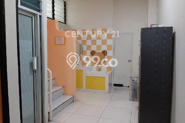Ruko Dijual di Prime Area Jakarta Pusat Luas 550m2 Ruko Dijual di Prime Area Jakarta Pusat Luas 550m2