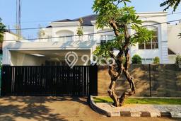 Rumah Elit Modern Tanpa Renovasi di Sektor 7-Bintaro Tangerang Selatan Rumah Elit Modern Tanpa Renovasi di Sektor 7-Bintaro Tangerang Selatan