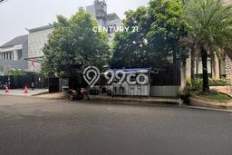 Rumah Mewah Siap Huni LT 334m2 di Kebayoran Baru, Jakarta Selatan Rumah Mewah Siap Huni LT 334m2 di Kebayoran Baru, Jakarta Selatan