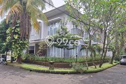 Rumah Mewah LB 350m2 Siap Pakai Desain Elegan di Sektor 8 - Bintaro, Tangerang Selatan Rumah Mewah LB 350m2 Siap Pakai Desain Elegan di Sektor 8 - Bintaro, Tangerang Selatan