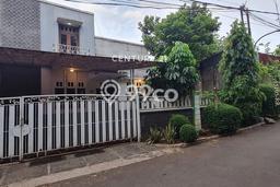 Dijual Cepat Rumah Favorit Siap Huni LB 150m2 di Ciputat, Tangerang Selatan Dijual Cepat Rumah Favorit Siap Huni LB 150m2 di Ciputat, Tangerang Selatan