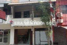 AREA BISNIS! Ruko di Pasar Kliwon, Luas 100m2m², Mainroad, Strategis AREA BISNIS! Ruko di Pasar Kliwon, Luas 100m2m², Mainroad, Strategis