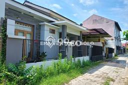 Jual Rumah Bagus Siap Huni LB 90m2 di Colomadu, Solo Jual Rumah Bagus Siap Huni LB 90m2 di Colomadu, Solo