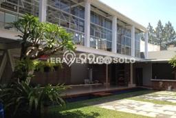 HARGA SPECIAL! Rumah Strategis di Banjarsari, Luas 508m2m² Bangunan 600m2m² HARGA SPECIAL! Rumah Strategis di Banjarsari, Luas 508m2m² Bangunan 600m2m²