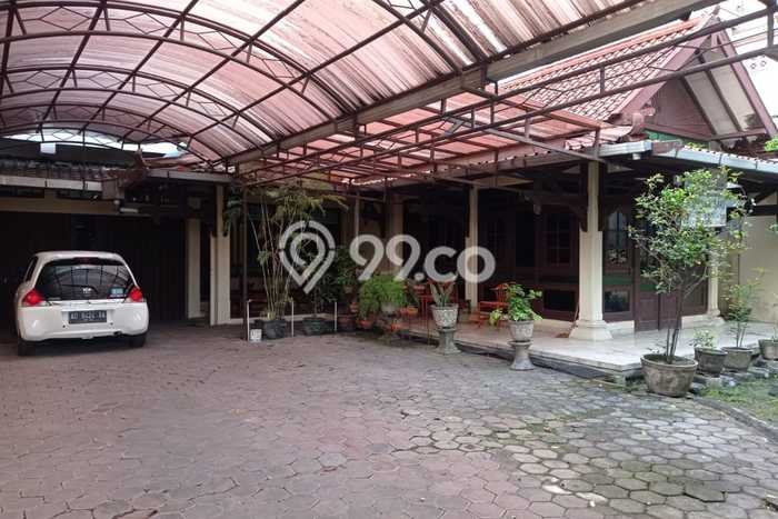 PROPERTI UNGGULAN! Rumah Premium area Banjarsari, LT 1041m2m² Bangunan 700m2m² PROPERTI UNGGULAN! Rumah Premium area Banjarsari, LT 1041m2m² Bangunan 700m2m²
