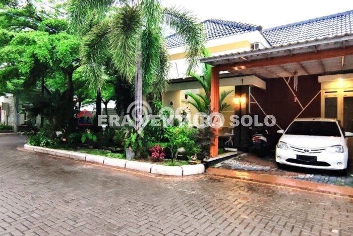 BEST OFFER! Rumah Nyaman di Baki, LT 180m2m² Bangunan 100m2m² BEST OFFER! Rumah Nyaman di Baki, LT 180m2m² Bangunan 100m2m²