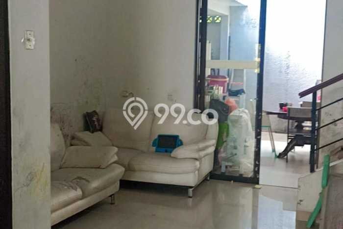 For Sale Hunian Rumah Terawat 3 KT di Gading Serpong, Tangerang For Sale Hunian Rumah Terawat 3 KT di Gading Serpong, Tangerang