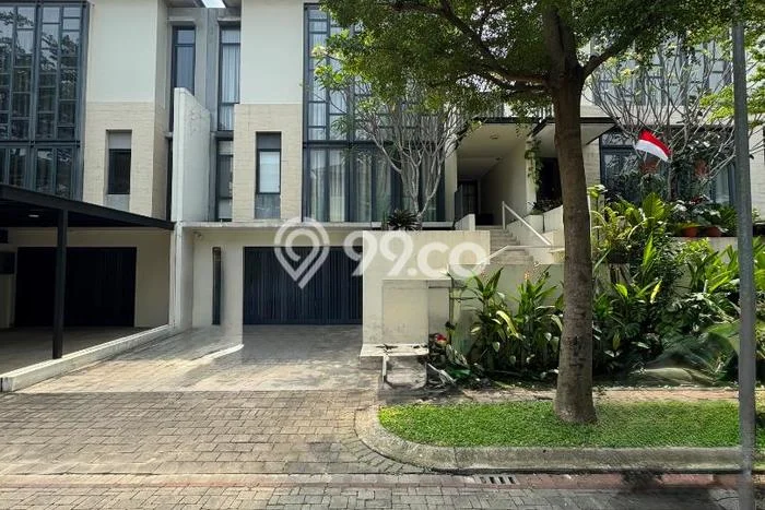 Hunian Mewah Siap Huni LT 220m2 di BSD, Tangerang Selatan Hunian Mewah Siap Huni LT 220m2 di BSD, Tangerang Selatan