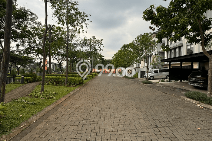 Jual Rumah Mewah Elegan Dengan View Eksklusif di BSD City, Tangerang Jual Rumah Mewah Elegan Dengan View Eksklusif di BSD City, Tangerang