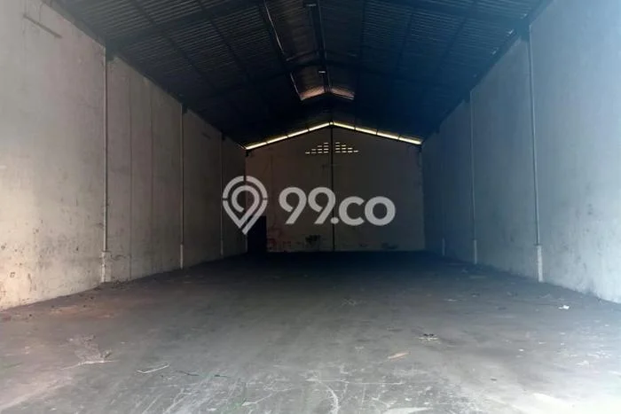 Gudang bagus disewakan di Cengkareng Jakarta Barat dengan LB 360m2 harga sewa terbaik Gudang bagus disewakan di Cengkareng Jakarta Barat dengan LB 360m2 harga sewa terbaik