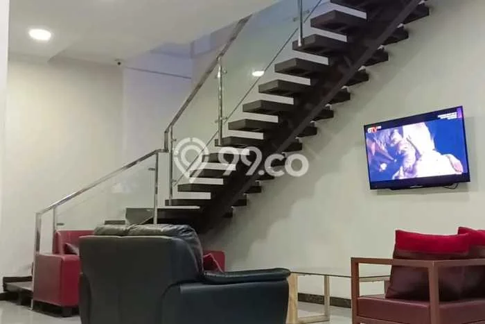 Rumah Mewah LB 270m2 Siap Huni Desain Elegan di Teluk Gong, Jakarta Utara Rumah Mewah LB 270m2 Siap Huni Desain Elegan di Teluk Gong, Jakarta Utara