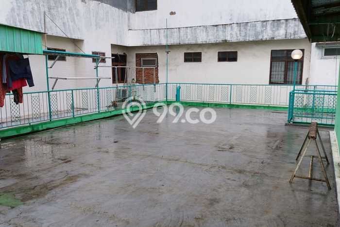 For Sale Hunian Elegan Klasik di Jakarta Utara For Sale Hunian Elegan Klasik di Jakarta Utara