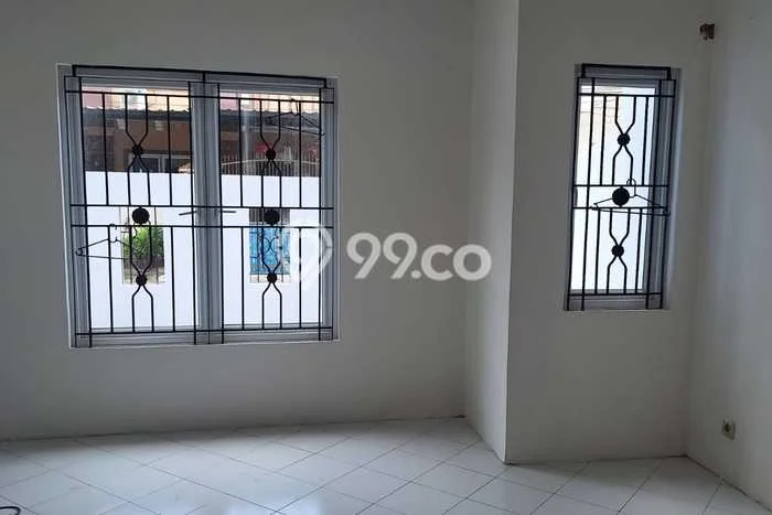 Dijual Hunian Rumah Nyaman 4 Kamar di Kalideres, Jakarta Barat Dijual Hunian Rumah Nyaman 4 Kamar di Kalideres, Jakarta Barat